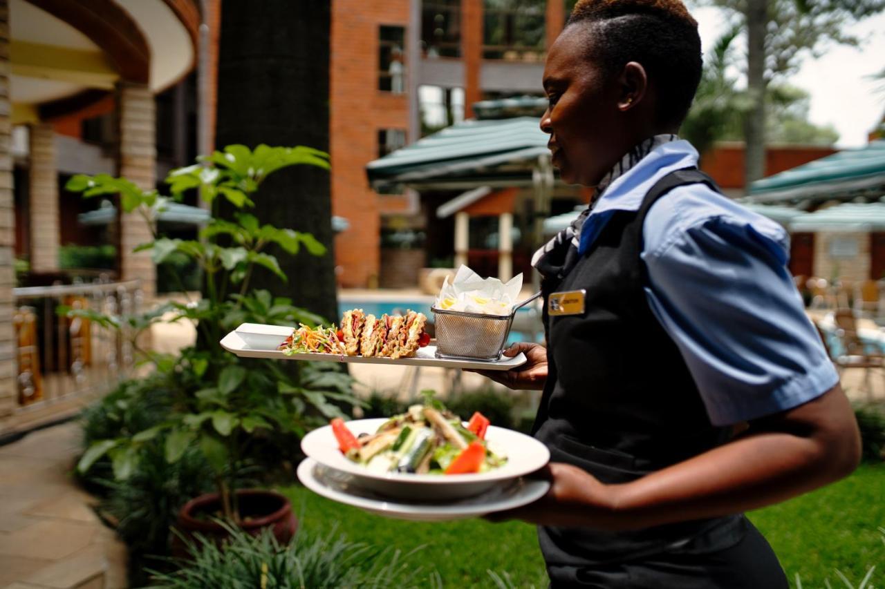 Kibo Palace Hotel Arusha Buitenkant foto