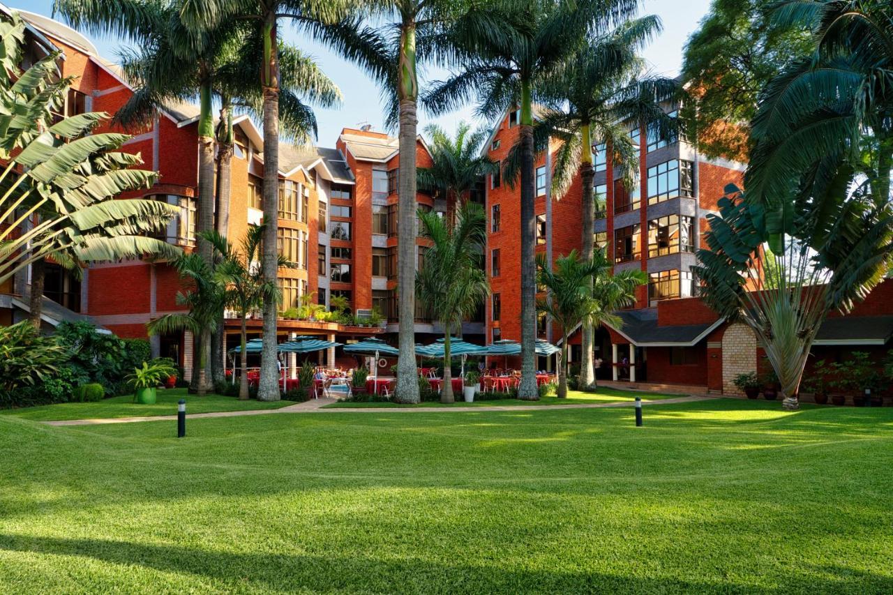 Kibo Palace Hotel Arusha Buitenkant foto