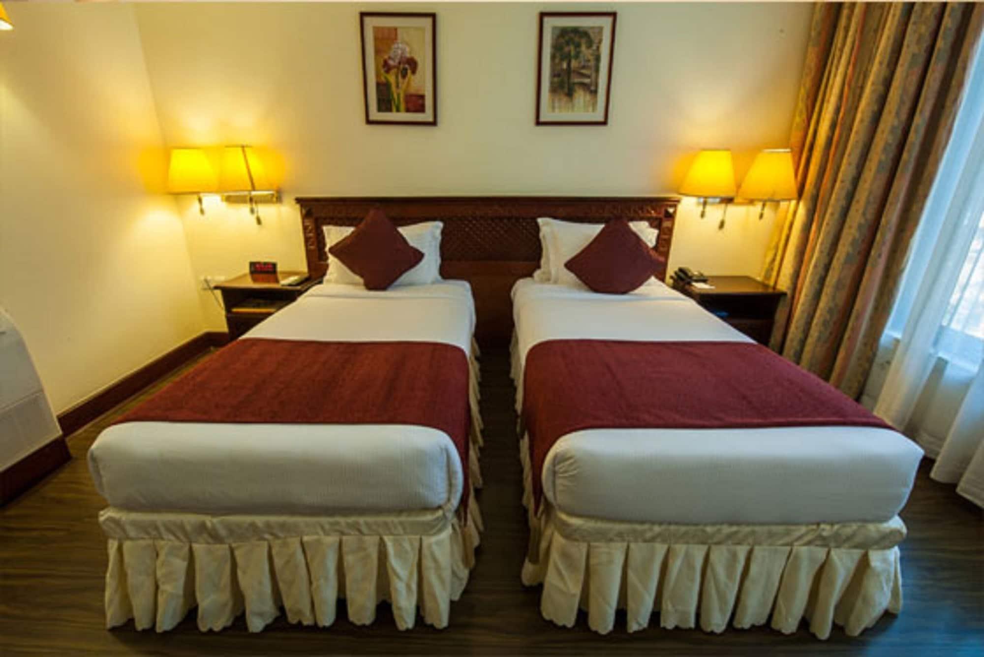 Kibo Palace Hotel Arusha Buitenkant foto