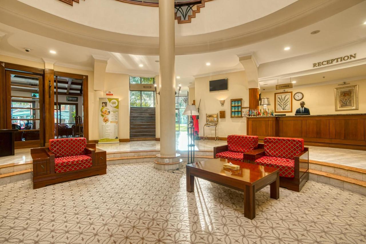 Kibo Palace Hotel Arusha Buitenkant foto